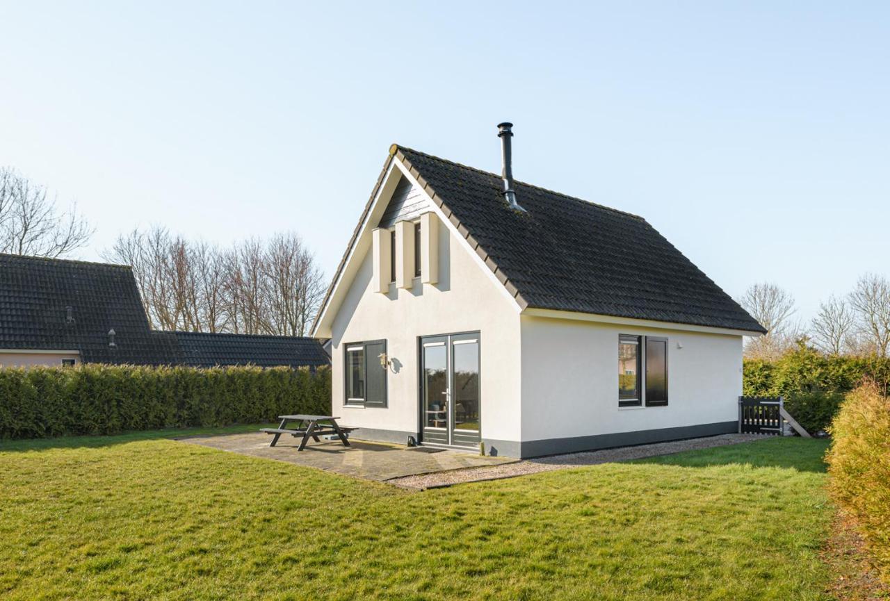 فيلا Tzummarumفي The Frisian Beach House Met Scandinavische Barrel Sauna المظهر الخارجي الصورة