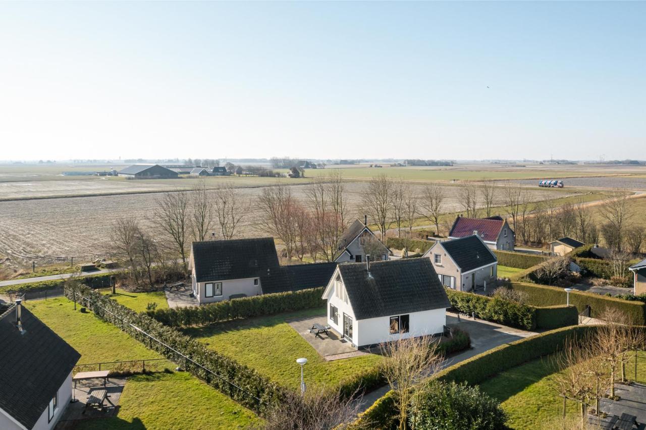 فيلا Tzummarumفي The Frisian Beach House Met Scandinavische Barrel Sauna المظهر الخارجي الصورة